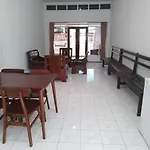 Welirang 20B Homestay - Max 2 Orang Per Kamar